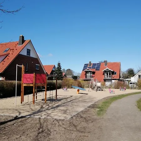 Fewo Nr 3 Sahlenburg Mit Eigener Terasse. 800mtr Vom *